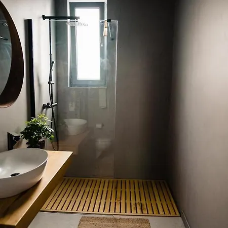 Alex Mnl Lux Mamaia 6 شقة *