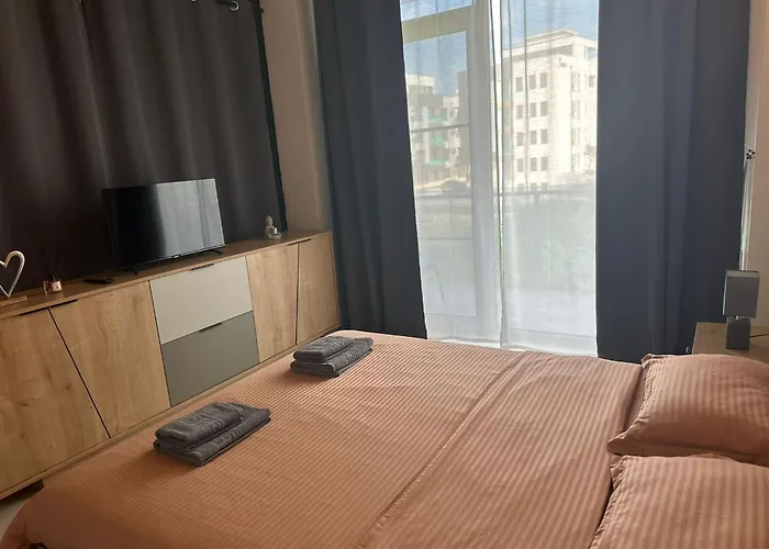 Διαμέρισμα Alex Mnl Lux Mamaia 6 *